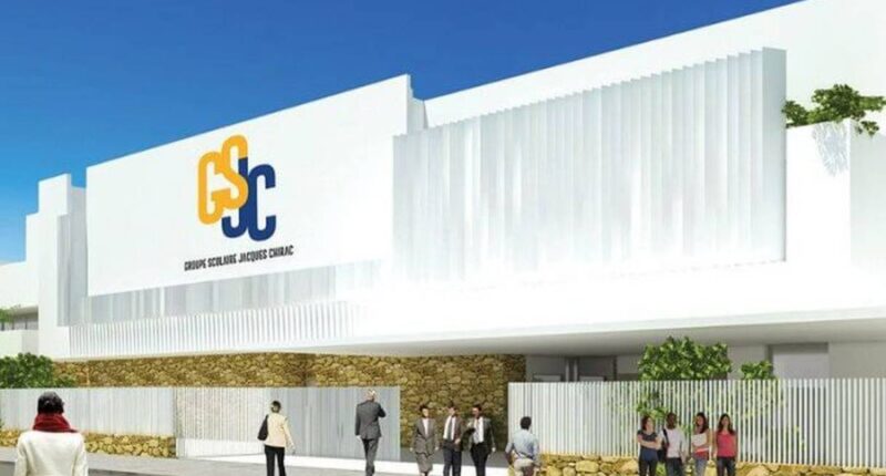 Le lycée Jacques Chirac, établissement scolaire français à Rabat, ouvrira ses portes à la rentrée 2024. L'extension de 4 000 m² permettra d'accueillir 500 nouveaux lycéens et d'étoffer les infrastructures sportives.