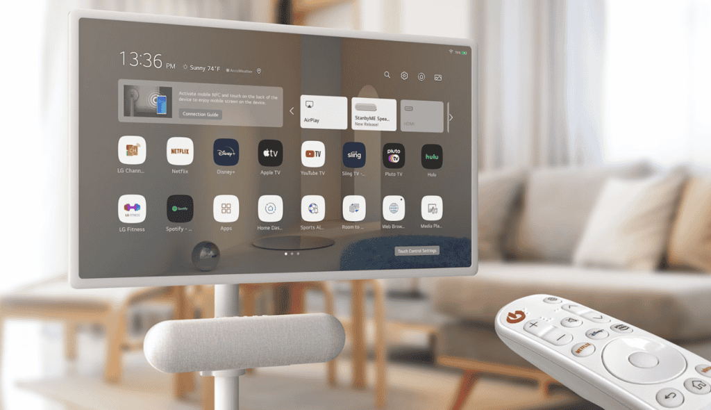 LG StanbyME XT7S, une enceinte portable offrant une expérience sonore immersive et polyvalente. Parfait pour un divertissement intérieur et extérieur de qualité, il se connecte facilement à l'écran StanbyME pour un contrôle intuitif.