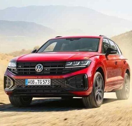 Découvrez la nouvelle Volkswagen Touareg, SUV haut de gamme restylé, avec un design modernisé, une technologie de pointe et des performances accrues. Disponible dès maintenant au Maroc.