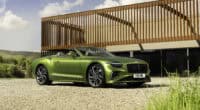 Découvrez la nouvelle Bentley Continental GT Speed, l'ultime expression du luxe et de la performance. Son moteur hybride V8 de 782 chevaux lui offre des accélérations fulgurantes et une autonomie électrique de 81 km. Un design extérieur audacieux et un intérieur luxueux complètent ce chef-d'œuvre automobile.