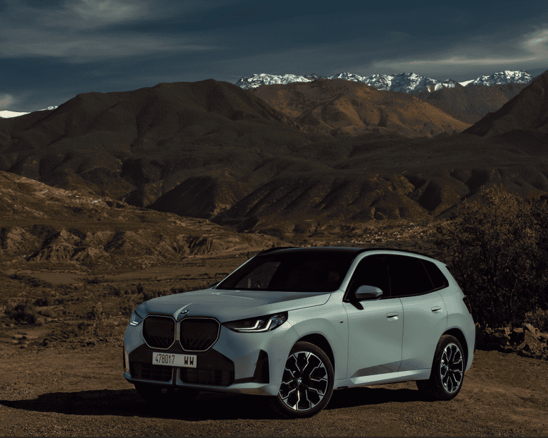 Découvrez la toute nouvelle BMW X3 ! Ce SUV allie design sportif, technologies de pointe et confort. Découvrez ses motorisations, ses équipements et son intérieur repensé.