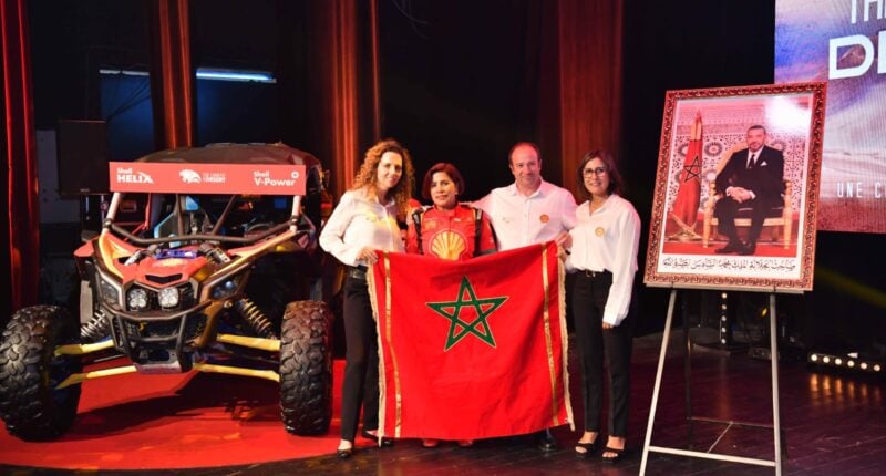 Découvrez comment Souad Mouktadiri, première femme marocaine, va relever le défi du Rallye Dakar avec le soutien de Vivo Energy Maroc.