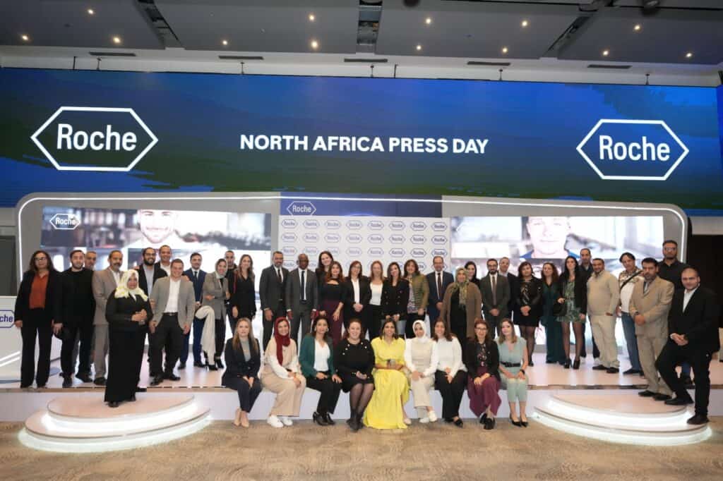 Découvrez comment le Maroc et d'autres pays d'Afrique du Nord révolutionnent la lutte contre le cancer du sein grâce à des initiatives gouvernementales, des partenariats public-privé et des avancées technologiques.